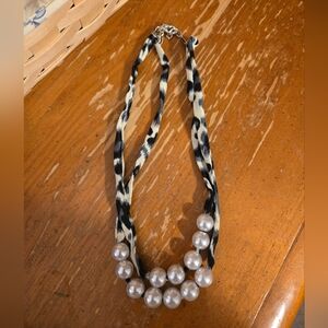 Boutique Elegant Pearl and Animal Print Necklace
